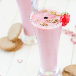 Çilekli milkshake