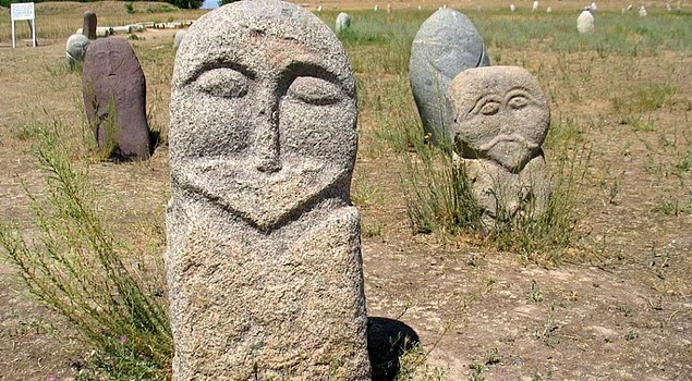 Mezar Taşlarımız