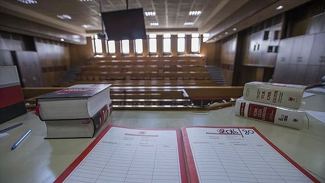 Mahkemeler yürütmeyi durdurmuştu