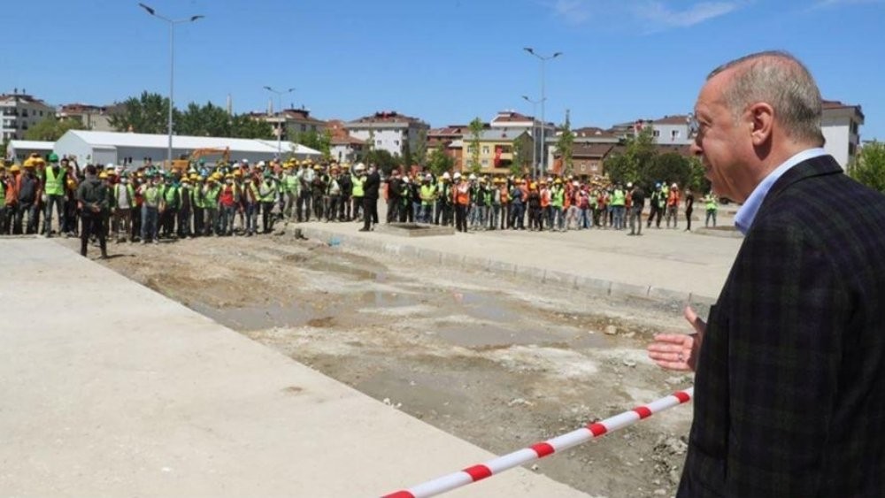 Duvar yok, 100 metre mesafe var