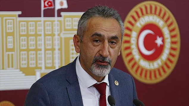 "Millete hakaret ediyor"