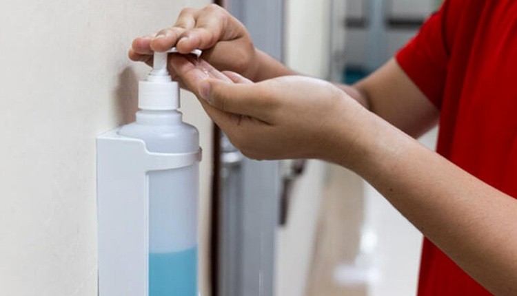 Aşırı dezenfektan kullanımı ciltte sorunlara yol açıyor!