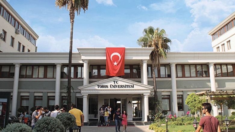 Üniversiteye yüzde 200 zam
