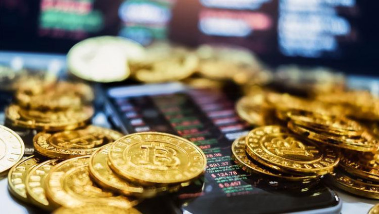 Bitcoin, Trump'ın seçimi kazanabileceği beklentisiyle rekor kırdı.